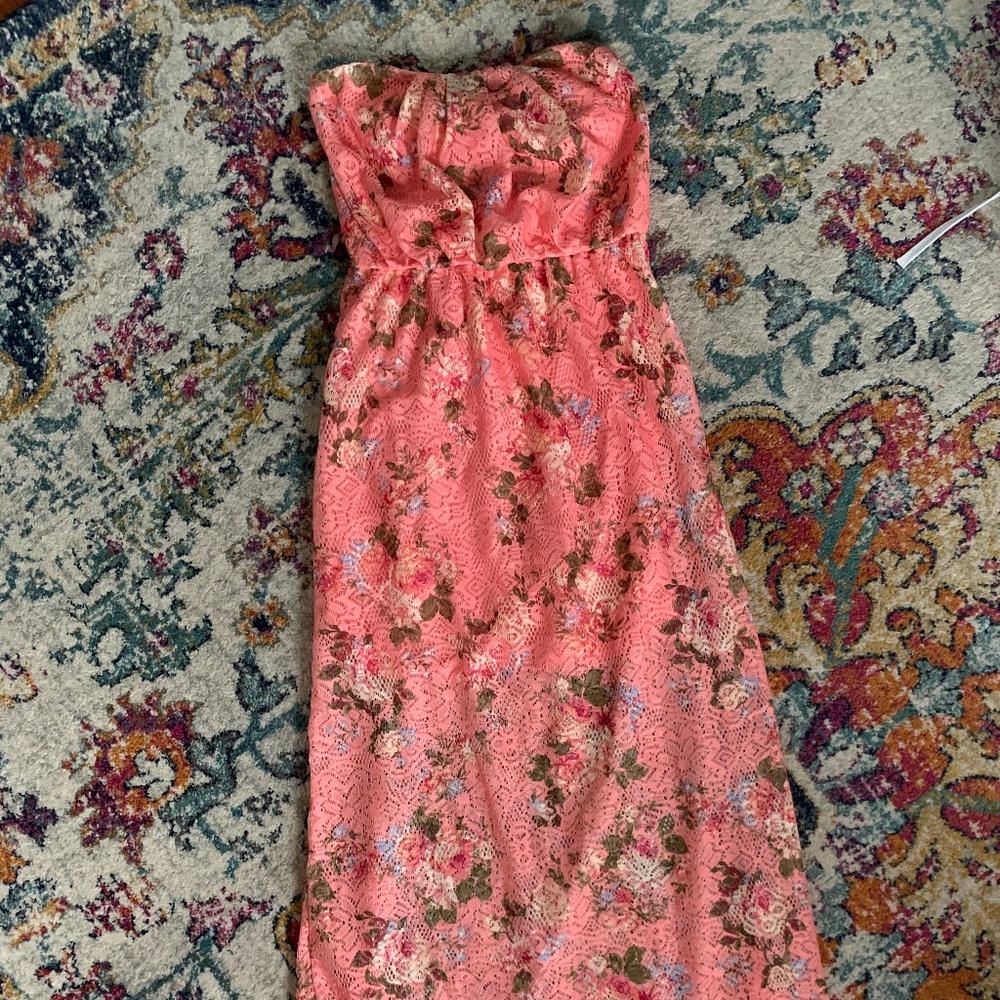 Women’s maxi dress